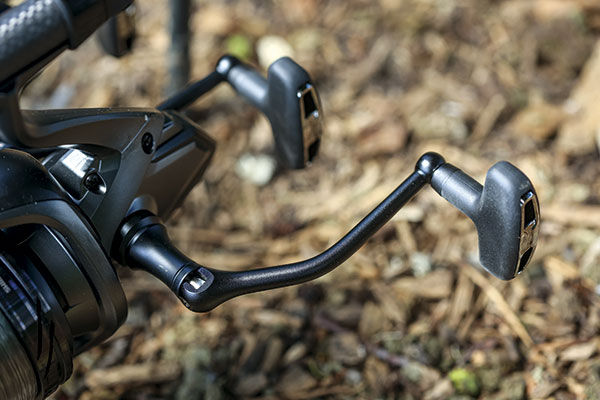 The handle on the Ultegra 14000