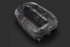 Bee Tackle Integrated Sonar Bait Boat BT7