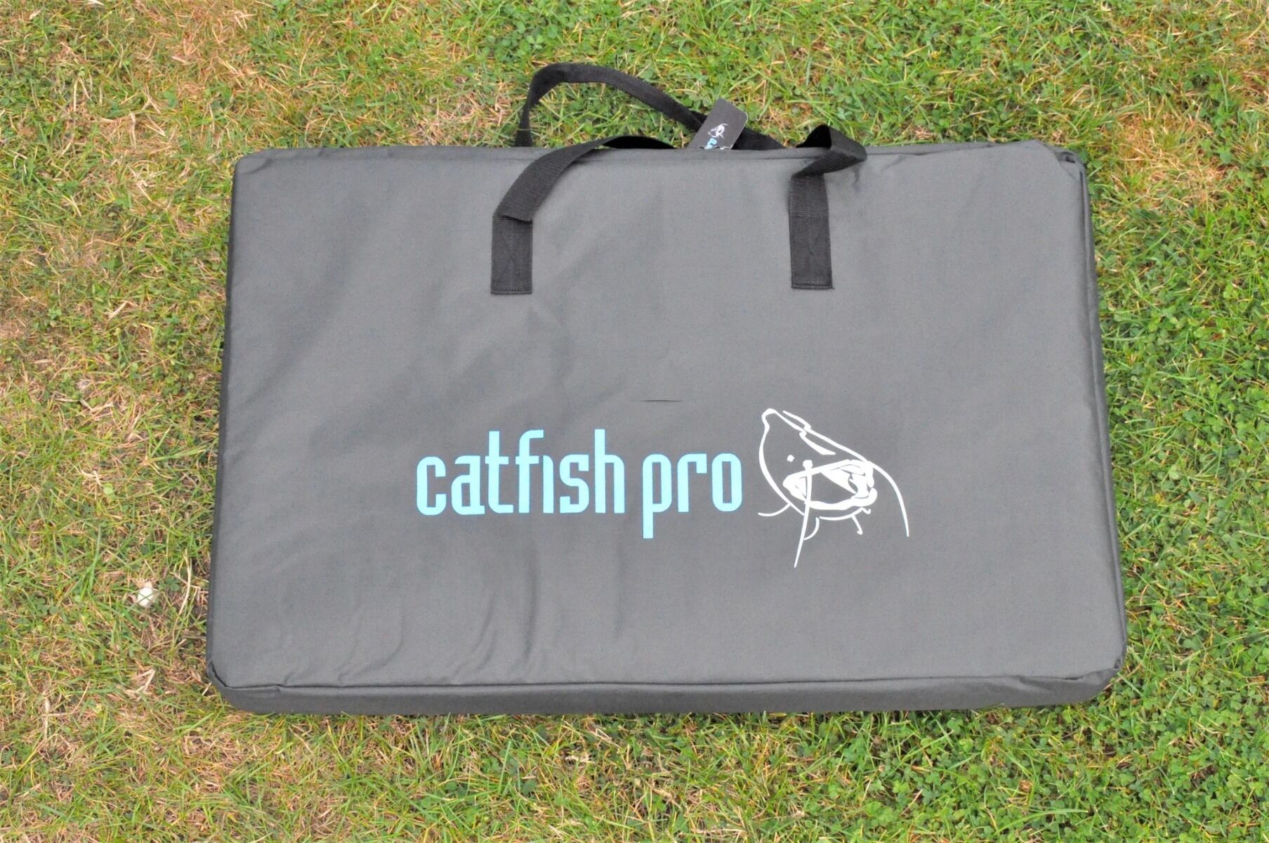 Catfish Pro Unhooking Mat With Flap