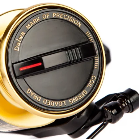 Daiwa Tournament SS2600 Whisker Reel 10